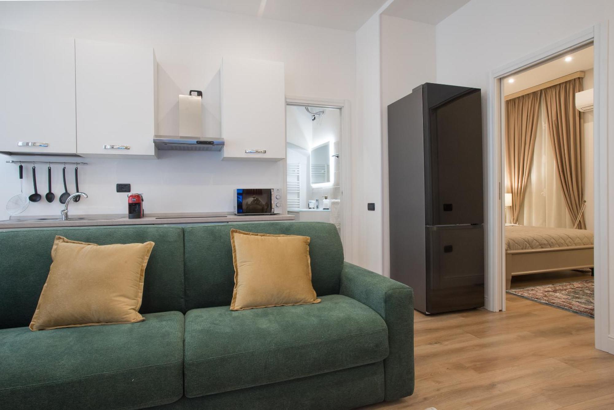 Apartment In The City Centre - Free Private Parking Cagliari Luaran gambar
